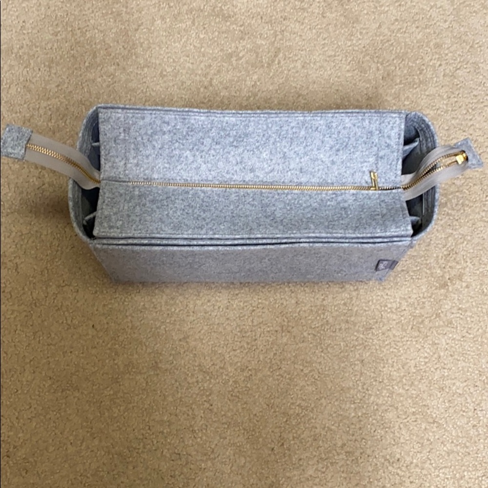Purse organizer